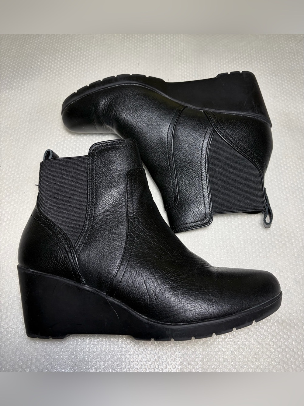 Bass Black Leather Wedge Chelsea Ankle Boots